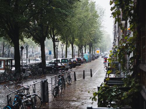 Troi Cung Em Nguyen Si Kha • Rainy Day Memories • 2023